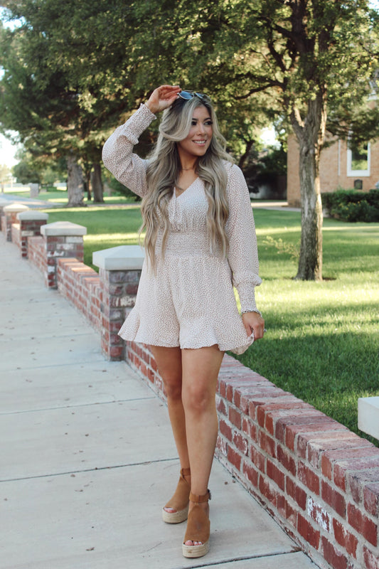 She Irresistible Romper Cream Color