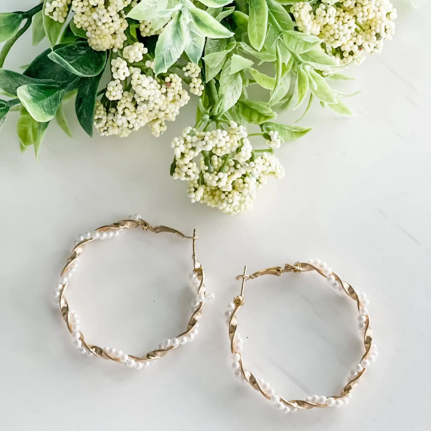 Pear Interlocking Hoops