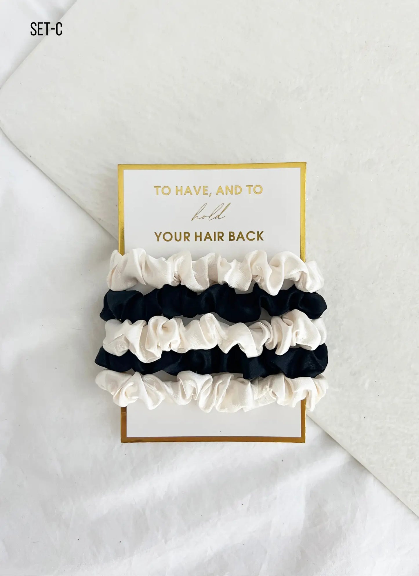 White and Black 5PCS Scrunchies Set (1)