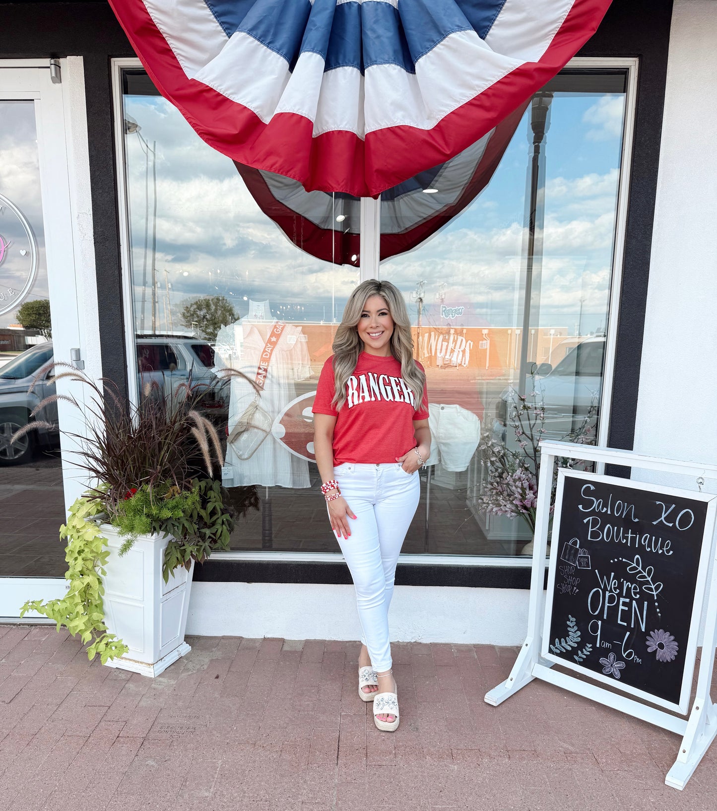 Arched Rangers Tee with Metallic Puff