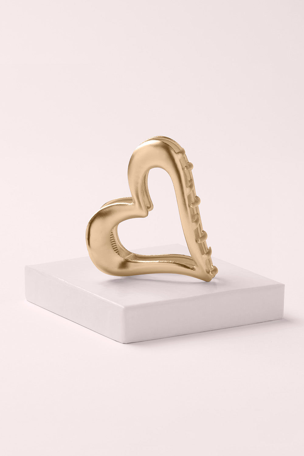 Gilded Romance Heart Claw Clip