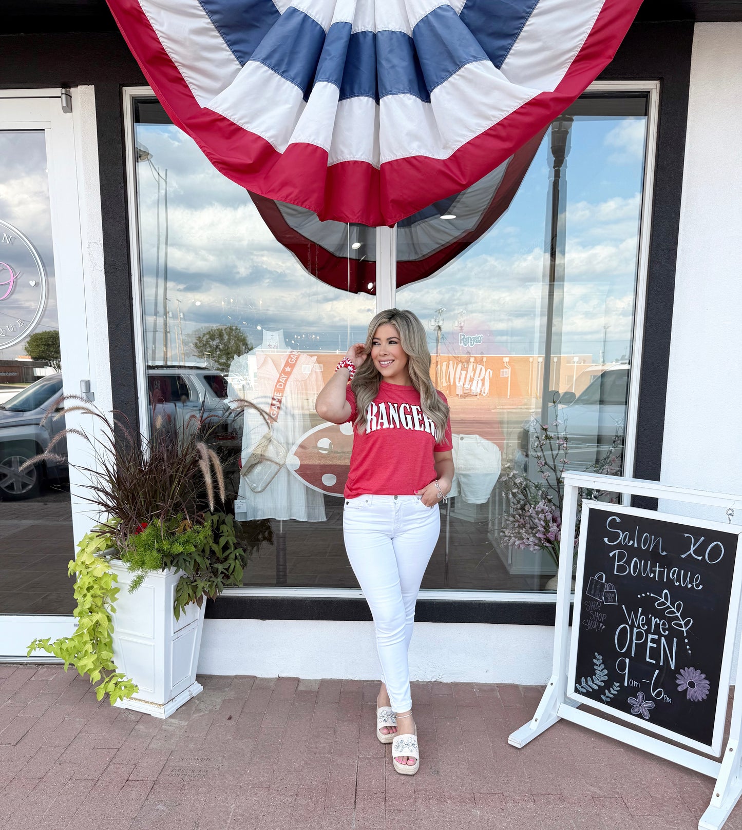 Arched Rangers Tee with Metallic Puff