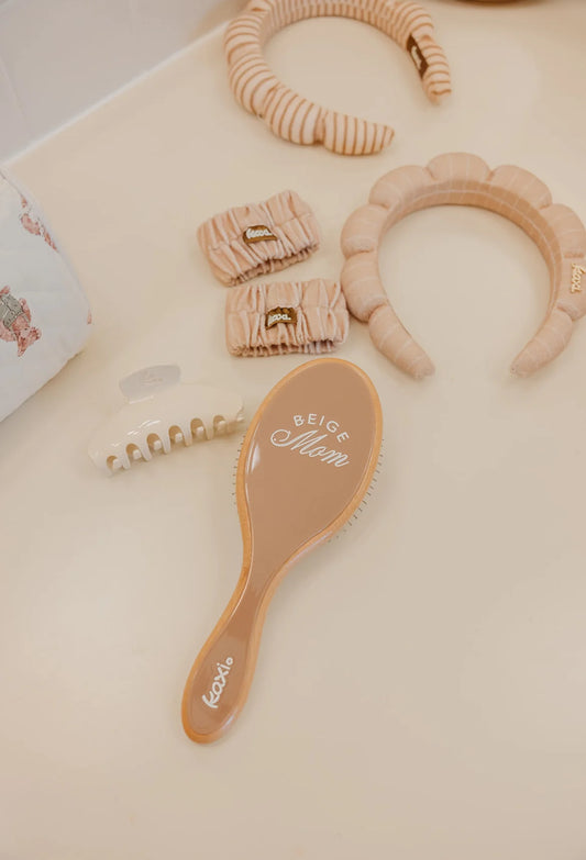 Kaxi Beige Mom Hairbrush