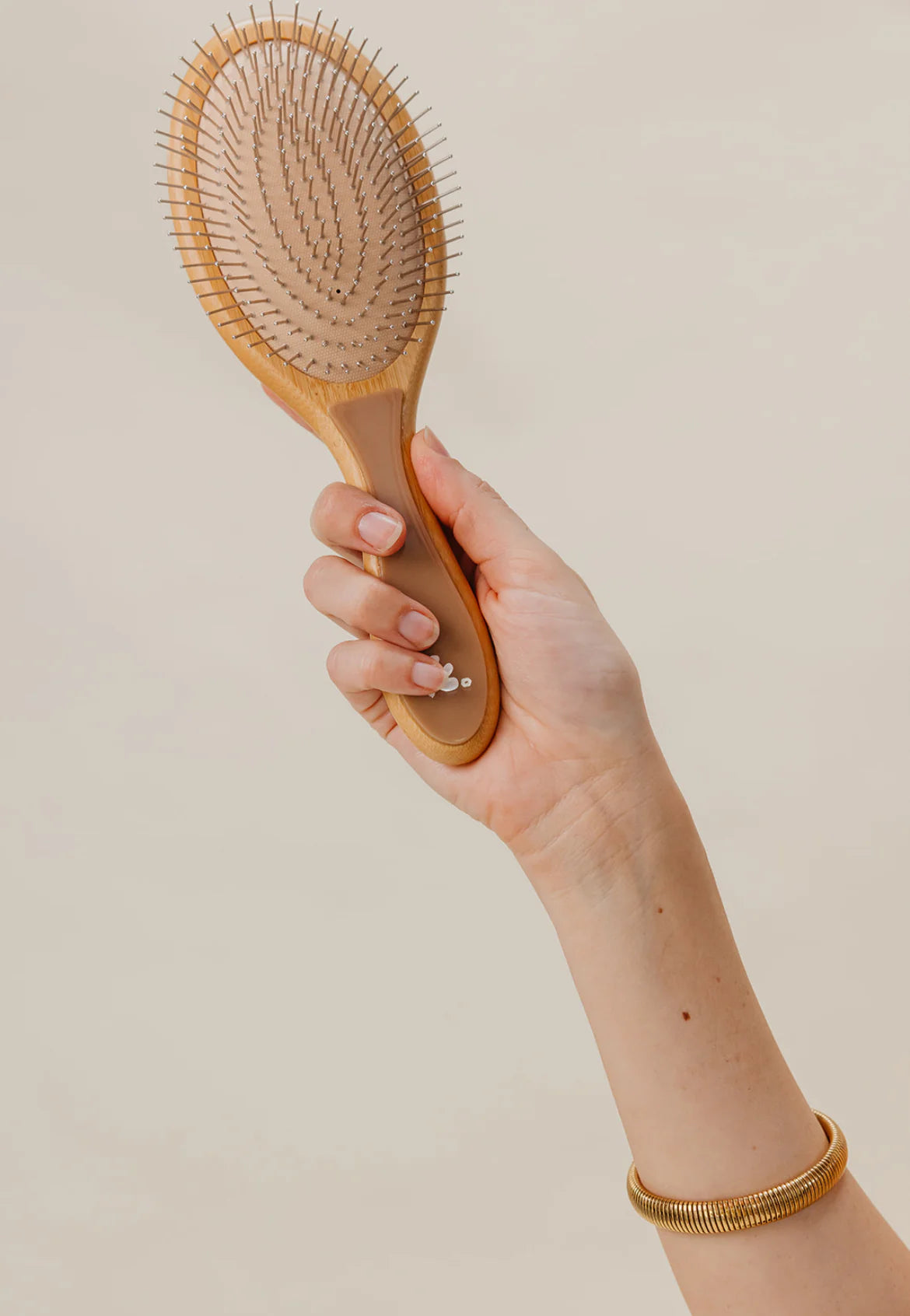 Kaxi Beige Mom Hairbrush